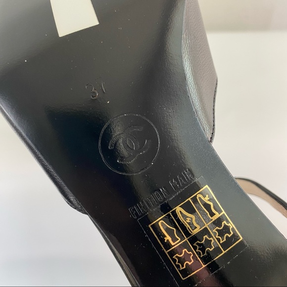 NIB Chanel Vintage Cap Toe Ankle Strap Buckle Pumps 37 - Picture 7 of 12